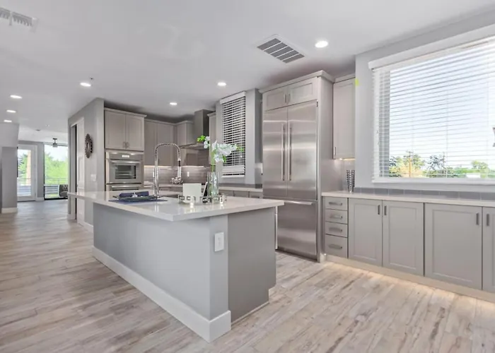 Miller Square 1005 Scottsdale